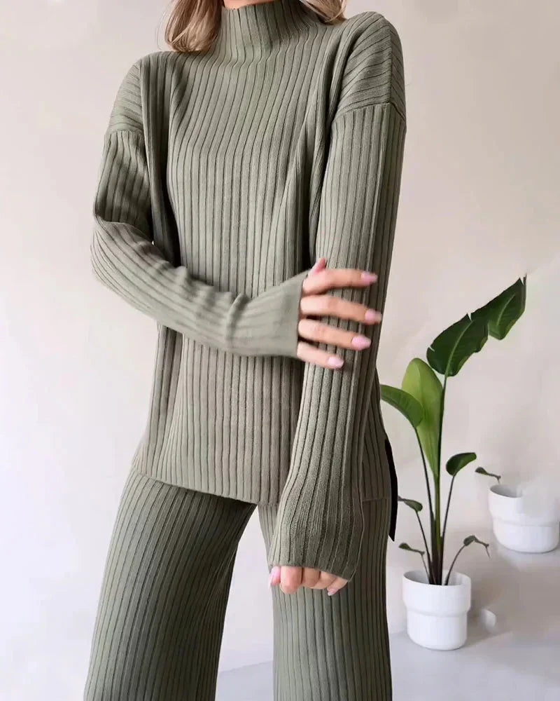 Elegant Two-Piece Women's Outfit
