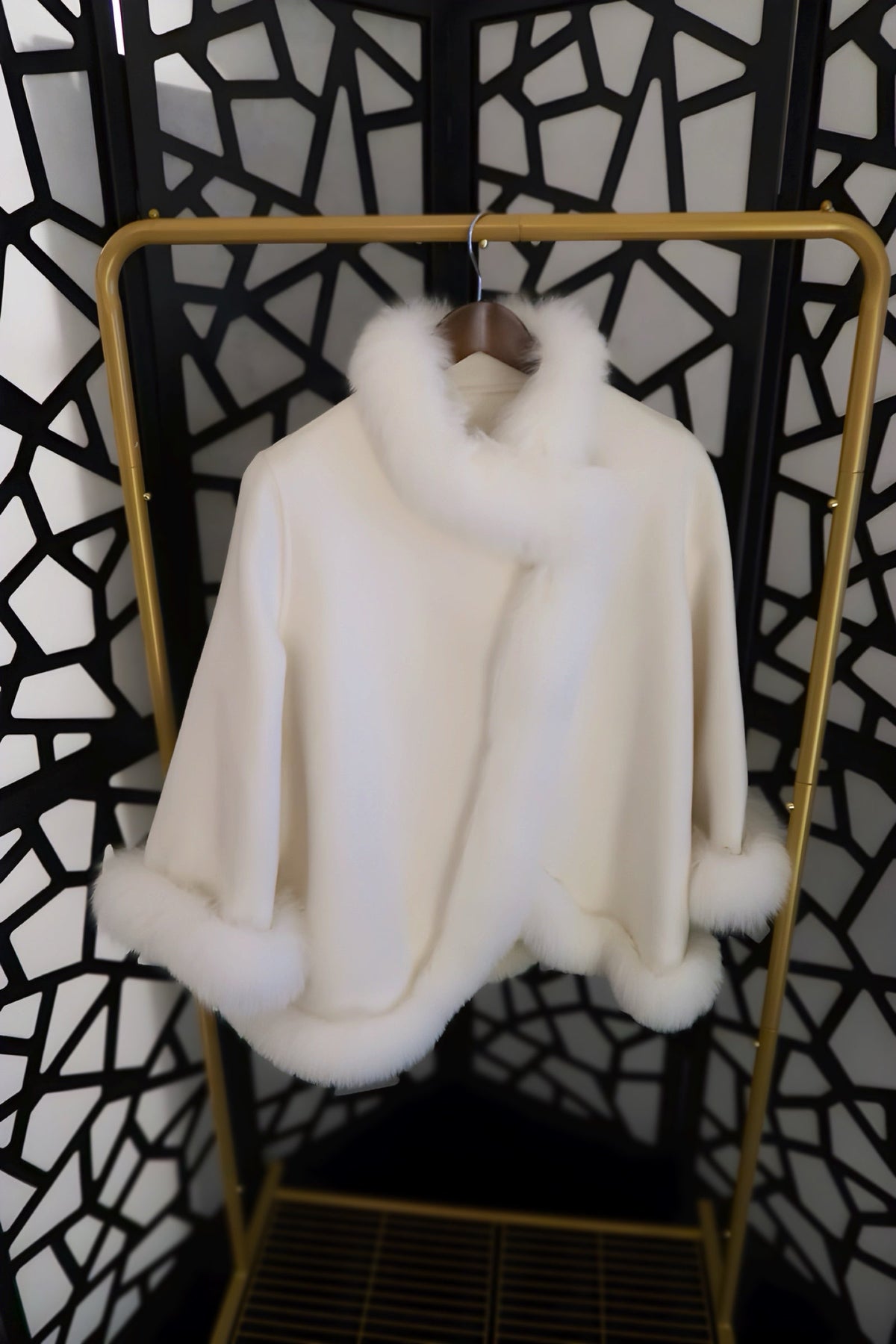 Celeste | Faux Fur Cape Coat with Fluffy Trim