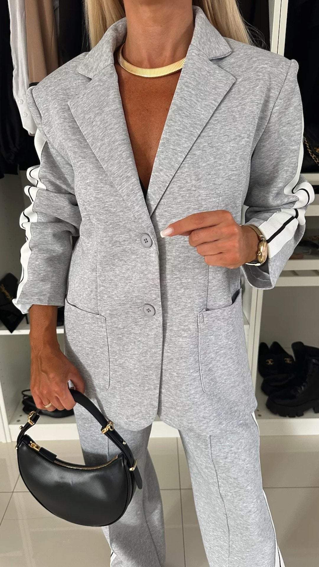 Comfortable Set